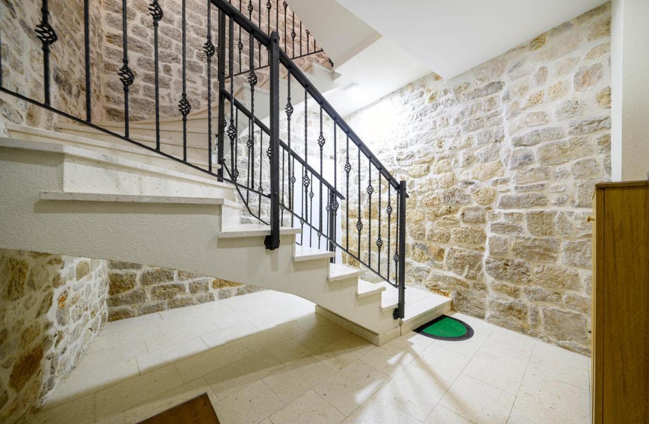 Apartments Festum Šibenik Exterior foto