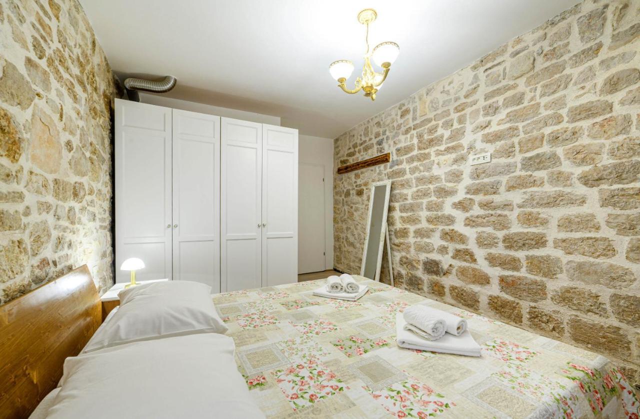 Apartments Festum Šibenik Exterior foto